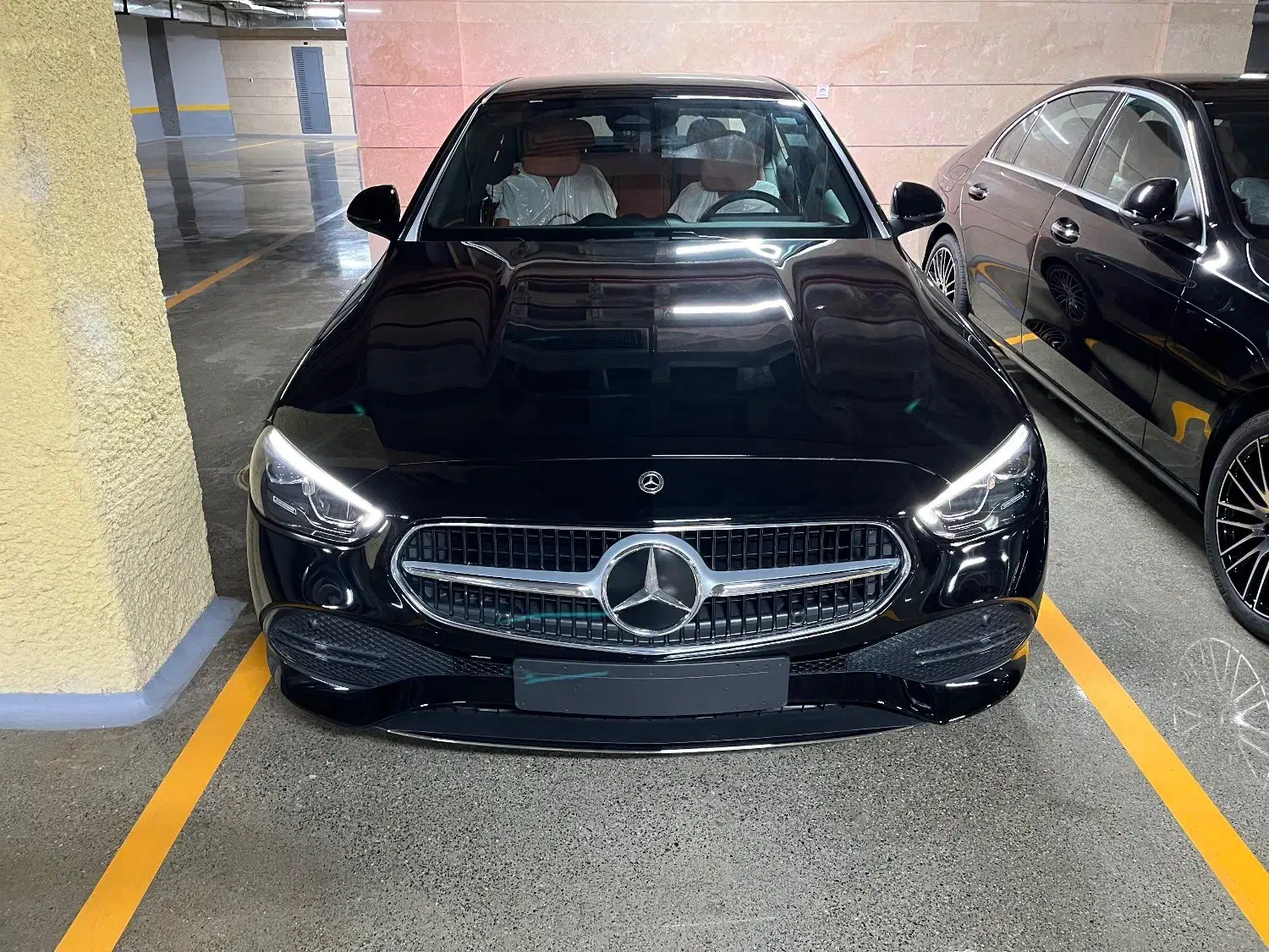 بنز/c180/صفر/مشکی|خودرو سواری و وانت|تهران, قزل قلعه|دیوار