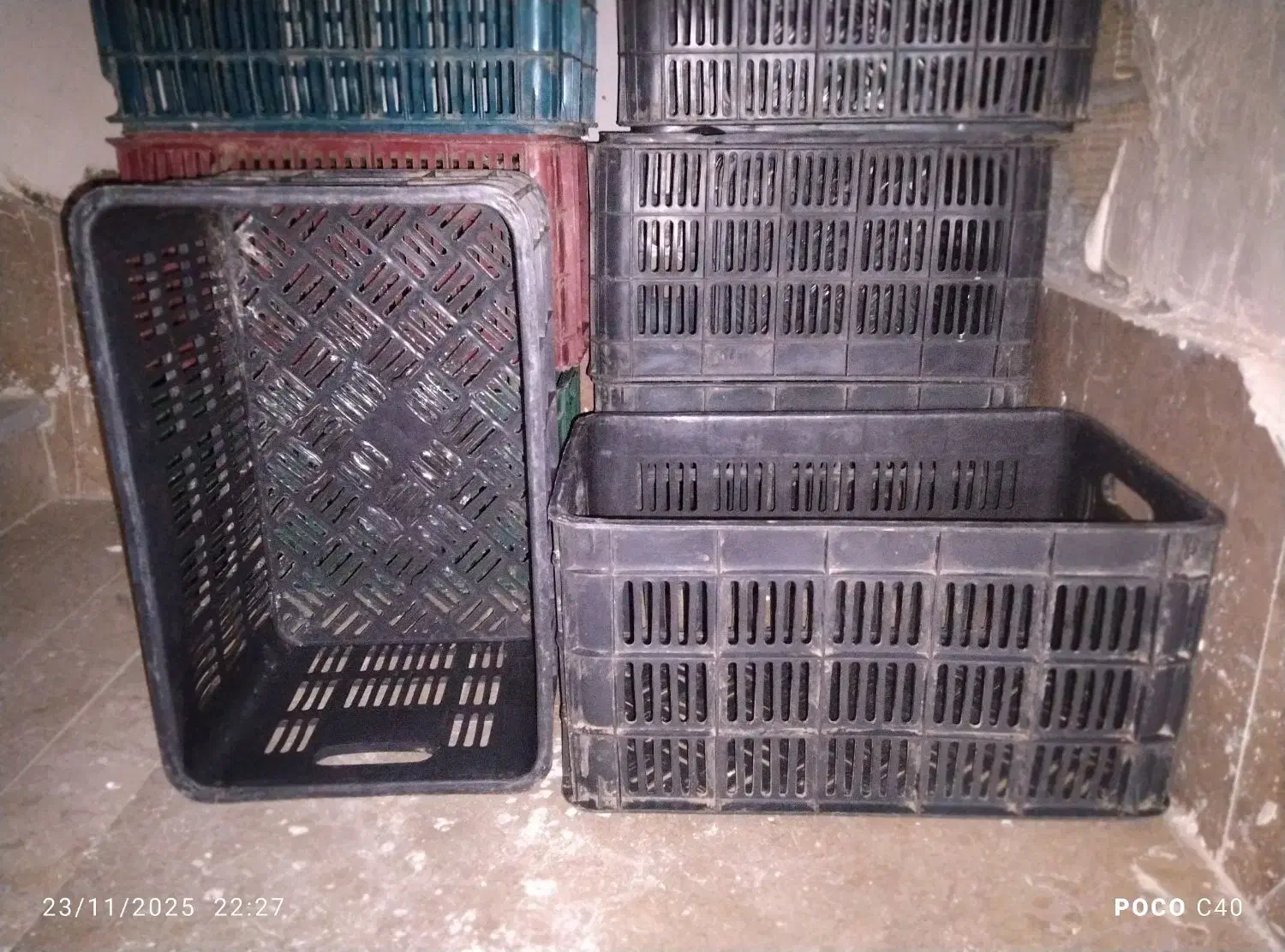 سبد گوجه ومیوه|ظروف نگهدارنده، پلاستیکی، یکبارمصرف|مشهد, انقلاب|دیوار