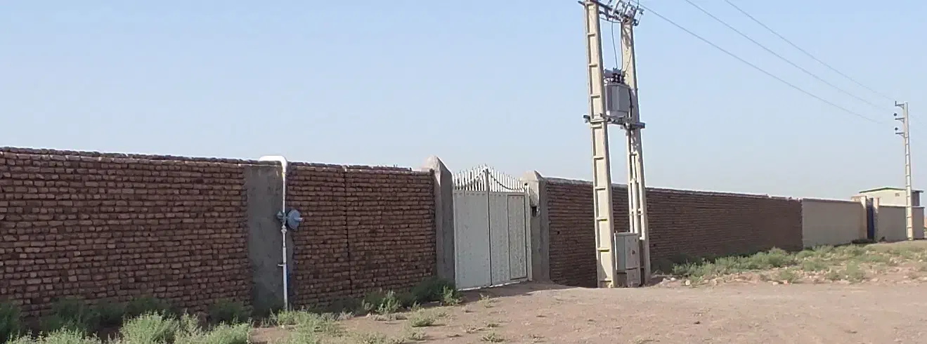 دوهزار متر زمین سندششدانگ آب برق گار پای زمین|فروش زمین و ملک کلنگی|اشتهارد, |دیوار