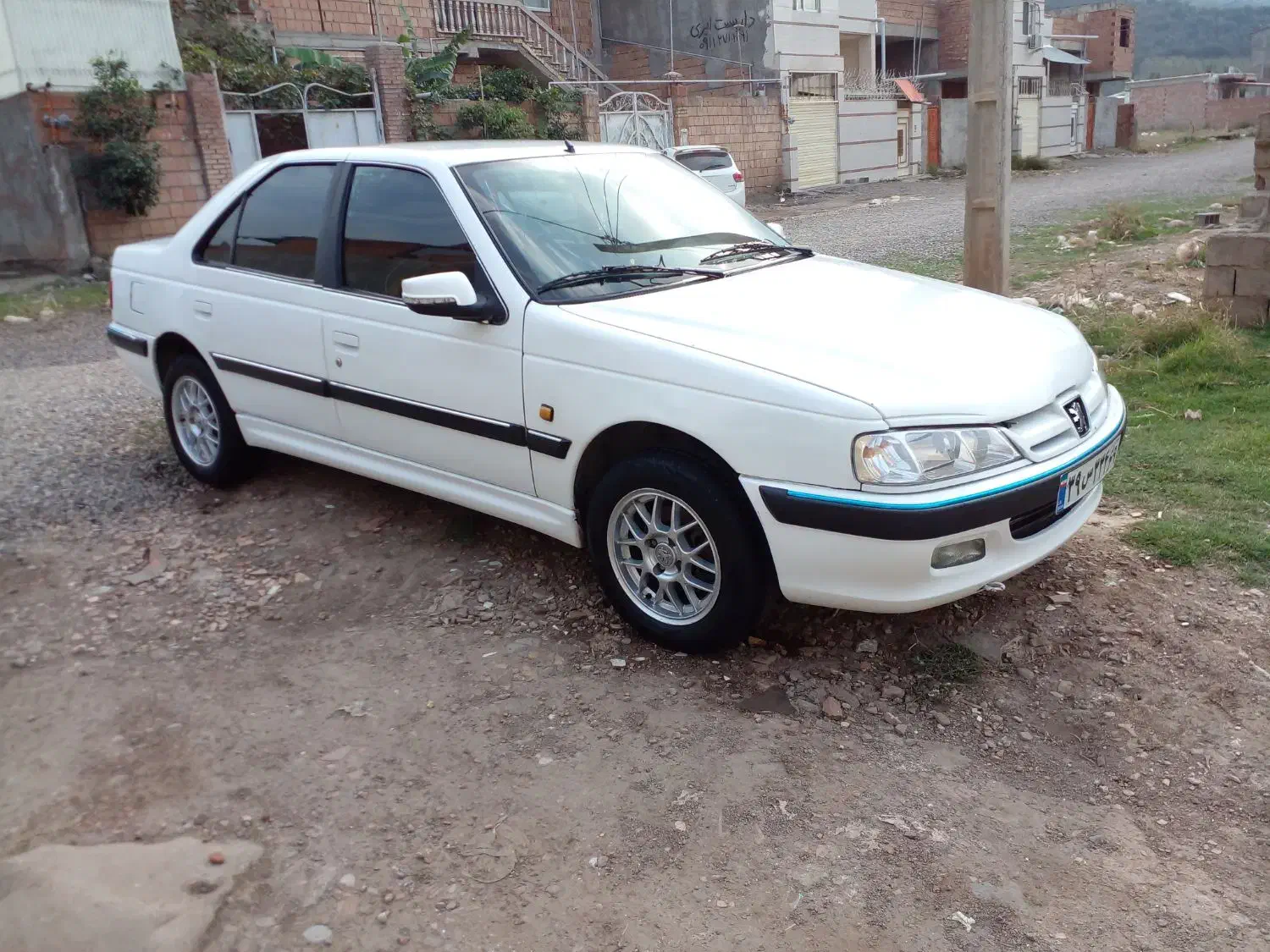 پژو پارس مدل ۹۴|خودرو سواری و وانت|فاضل آباد, |دیوار