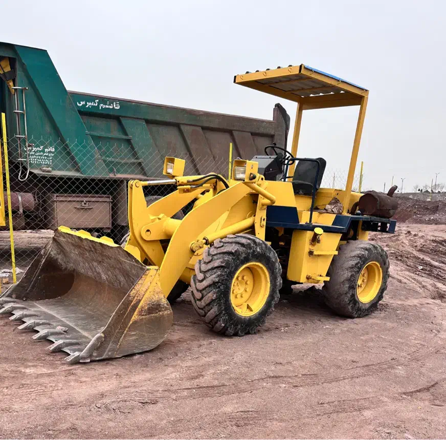 مینی لودر|خودرو سنگین|رباط‌کریم, رباط‌کریم|دیوار