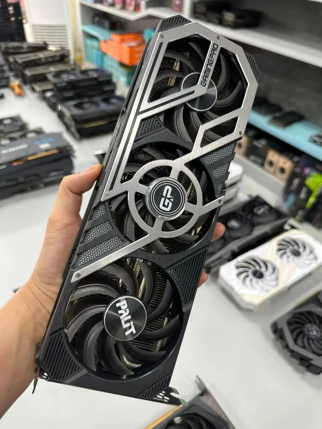 کارت گرافیک RTX 3080 10G درحد|قطعات و لوازم جانبی رایانه|قم, شاه سید علی|دیوار