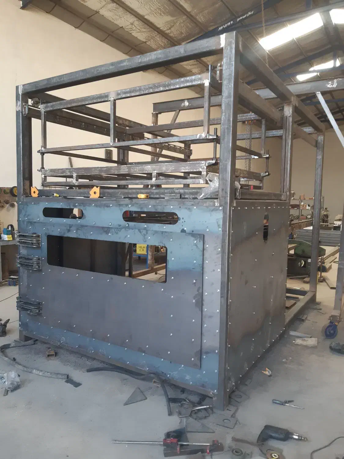 استخدام کارگر ساده|استخدام صنعتی، فنی، مهندسی|تبریز, |دیوار