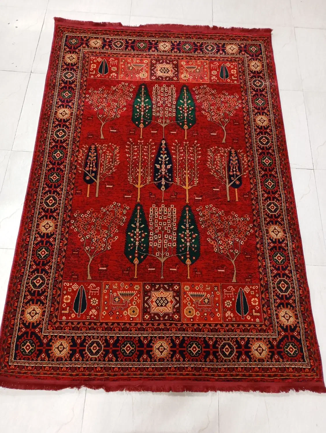 فرش‌های ۷۰۰شانه اصل لاکی بزرگمهر استاندارد ۴و۶و۹|فرش|فردیس, منظریه|دیوار