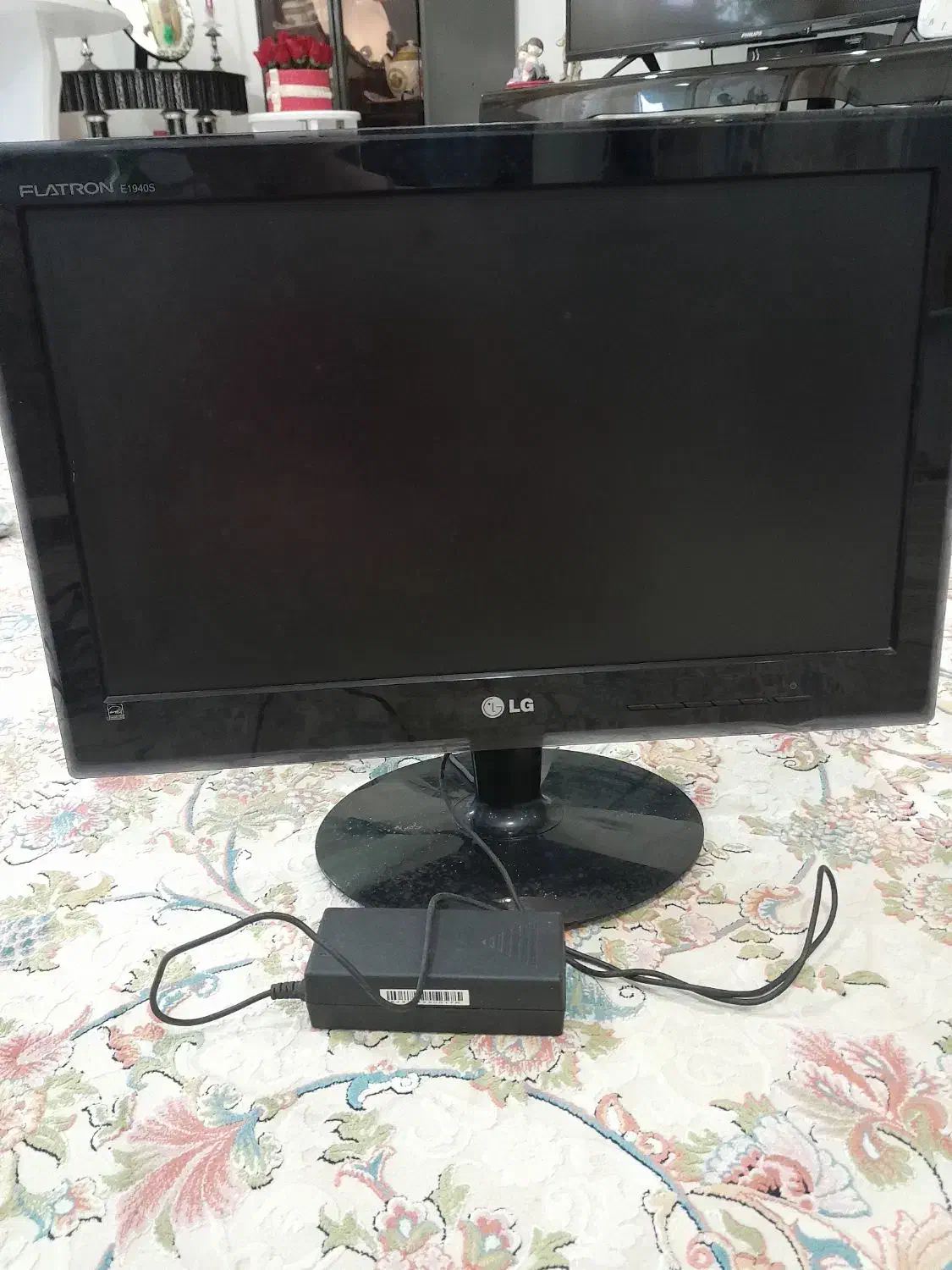 مانیتور ال جی کره 20 و14 اینچ سالم|قطعات و لوازم جانبی رایانه|رشت, بوسار|دیوار