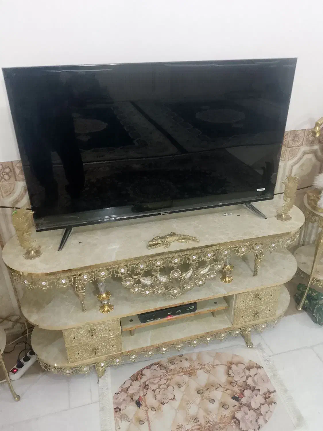 فروش تلویزیون۵۰اینج اسنوادرحدنو|تلویزیون و پروژکتور|دورود, |دیوار