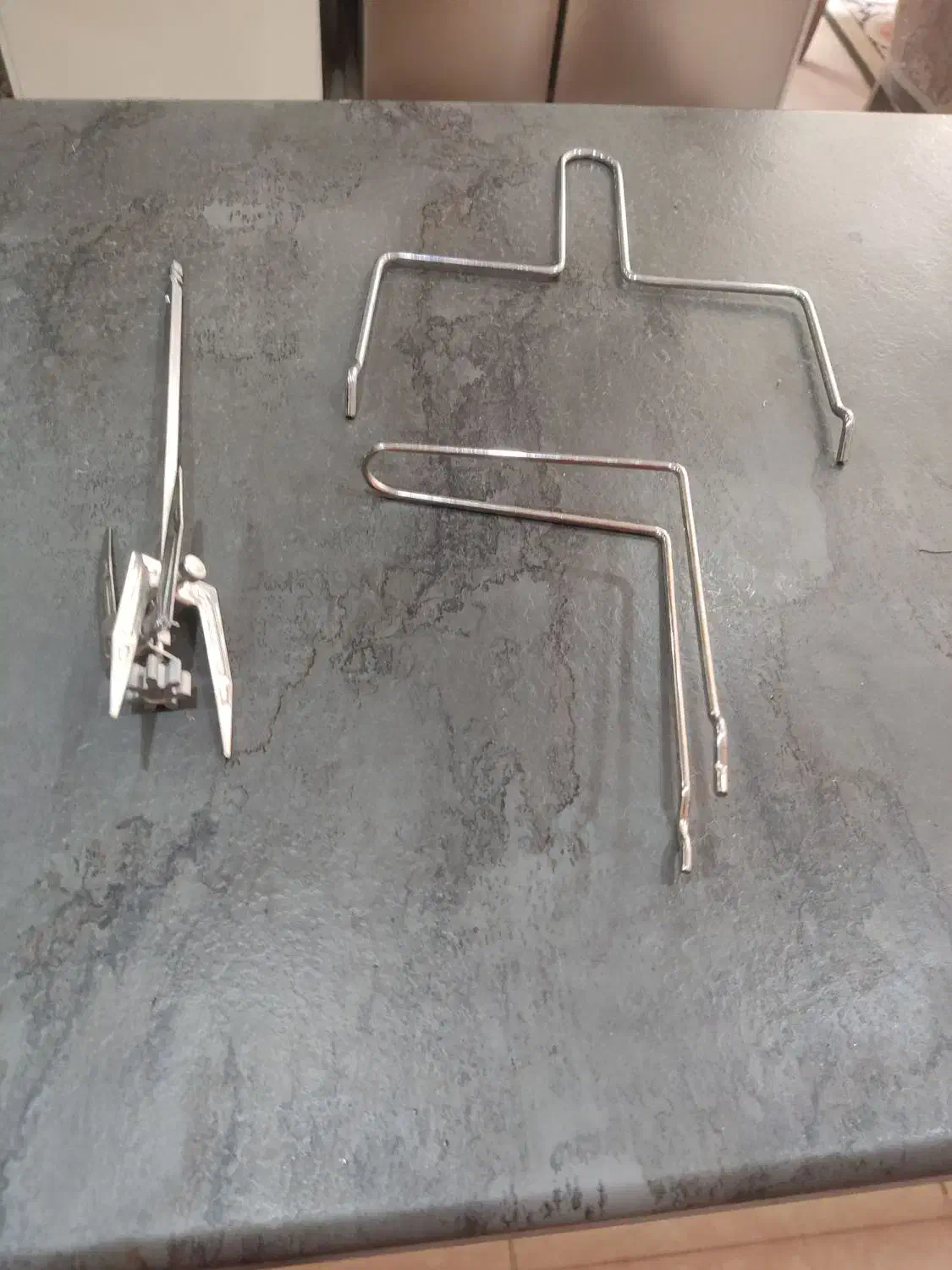 فر (آون)|کافی‌شاپ و رستوران|کرج, باغستان|دیوار