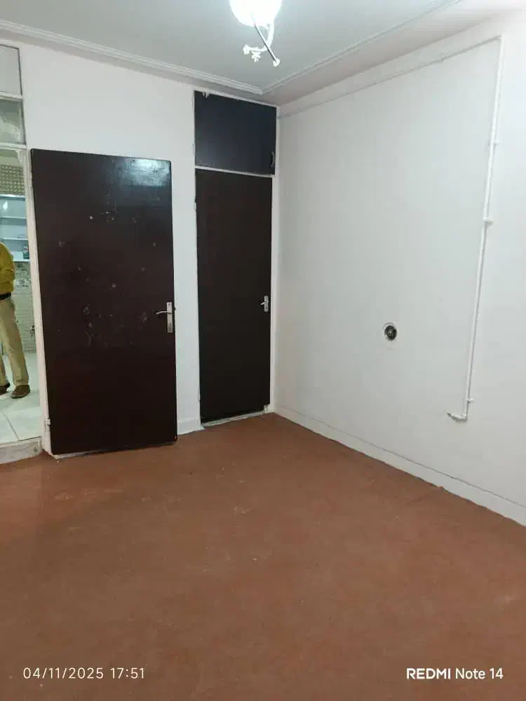 رهن منزل دو خوابه در بنی هاشمی|اجارهٔ خانه و ویلا|شیراز, کوشک میدان|دیوار