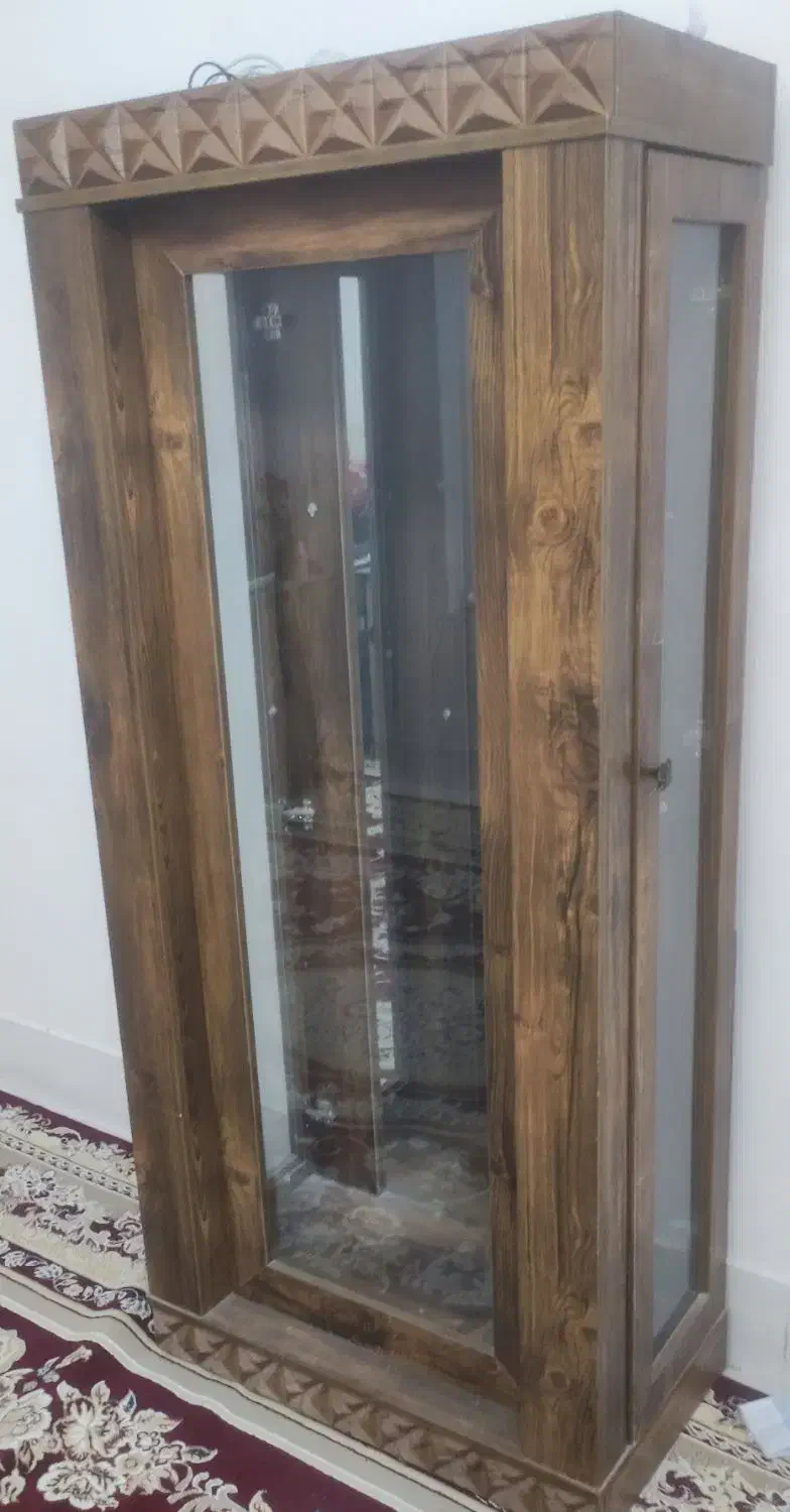 فروش بوفه ام دی اف اصل بدون خط و خش تمیزوسالم|بوفه، ویترین، کنسول|جهرم, |دیوار