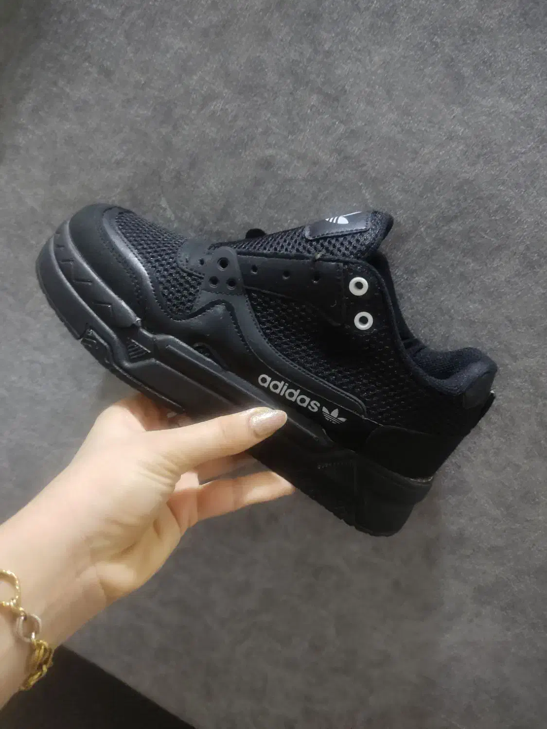 حراج کفش عمده و تک دخترانه پسرانه بچه گانه|کیف، کفش، کمربند|مسجد سلیمان, |دیوار