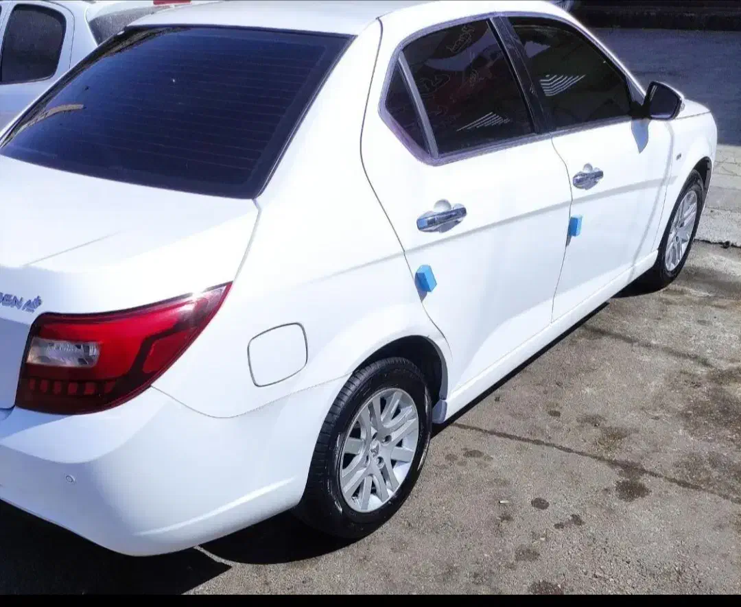 دنا پلاس ۱۴۰۰ درحد صفر|خودرو سواری و وانت|بروجرد, |دیوار