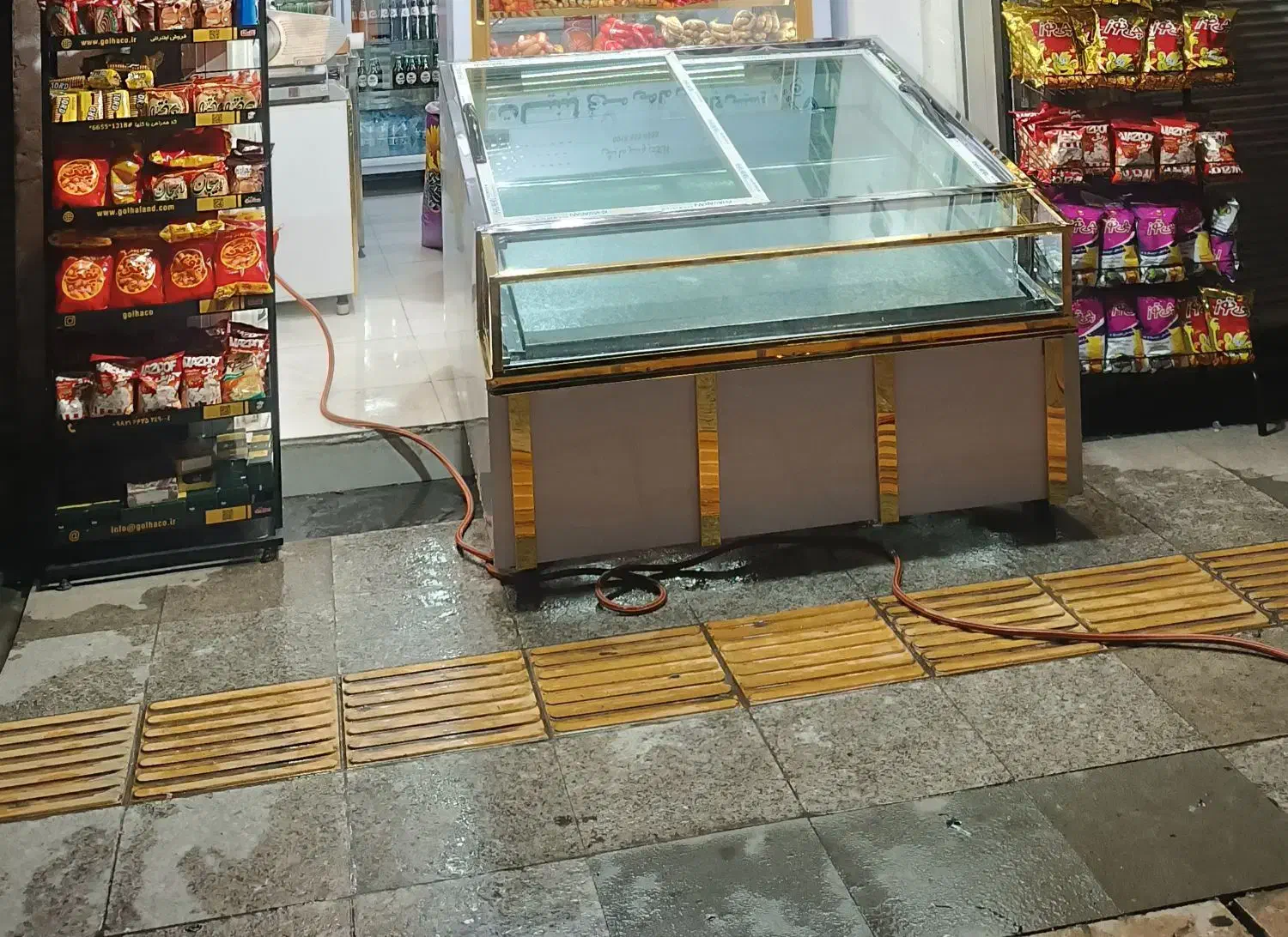 یخچال مرغ وماهی|فروشگاه و مغازه|ایلام, |دیوار