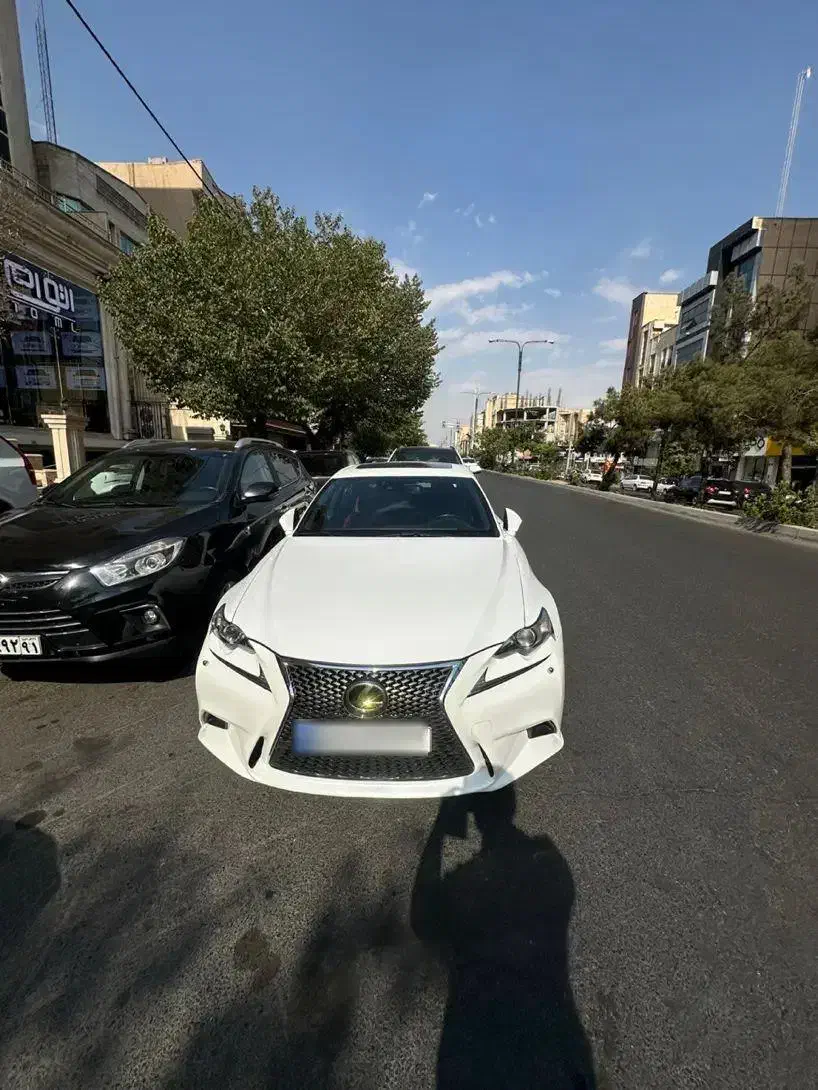 Is250|خودرو سواری و وانت|تهران, قیطریه|دیوار