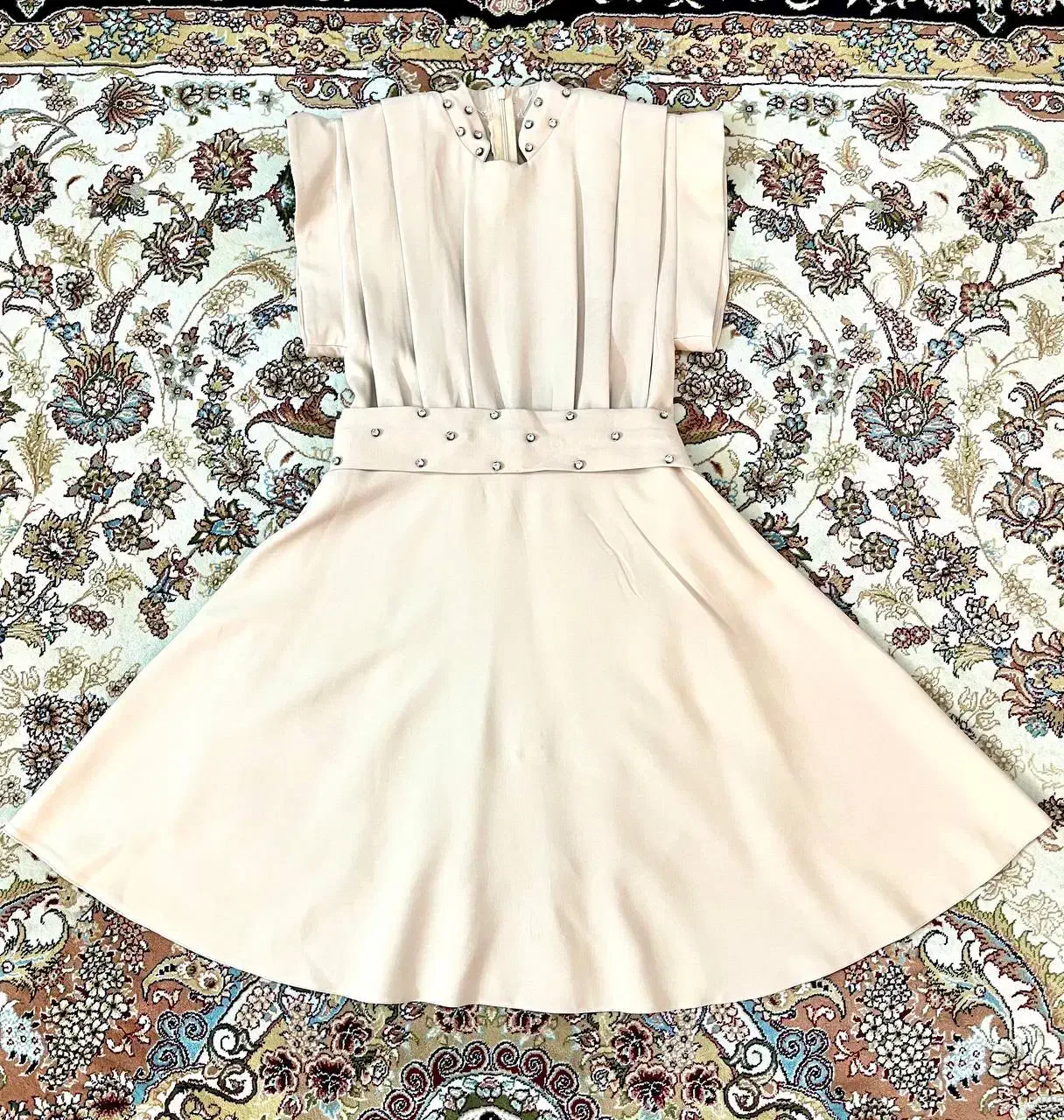 پیراهن عروسکی دخترانه|لباس|قرچک, پارک جنگلی|دیوار