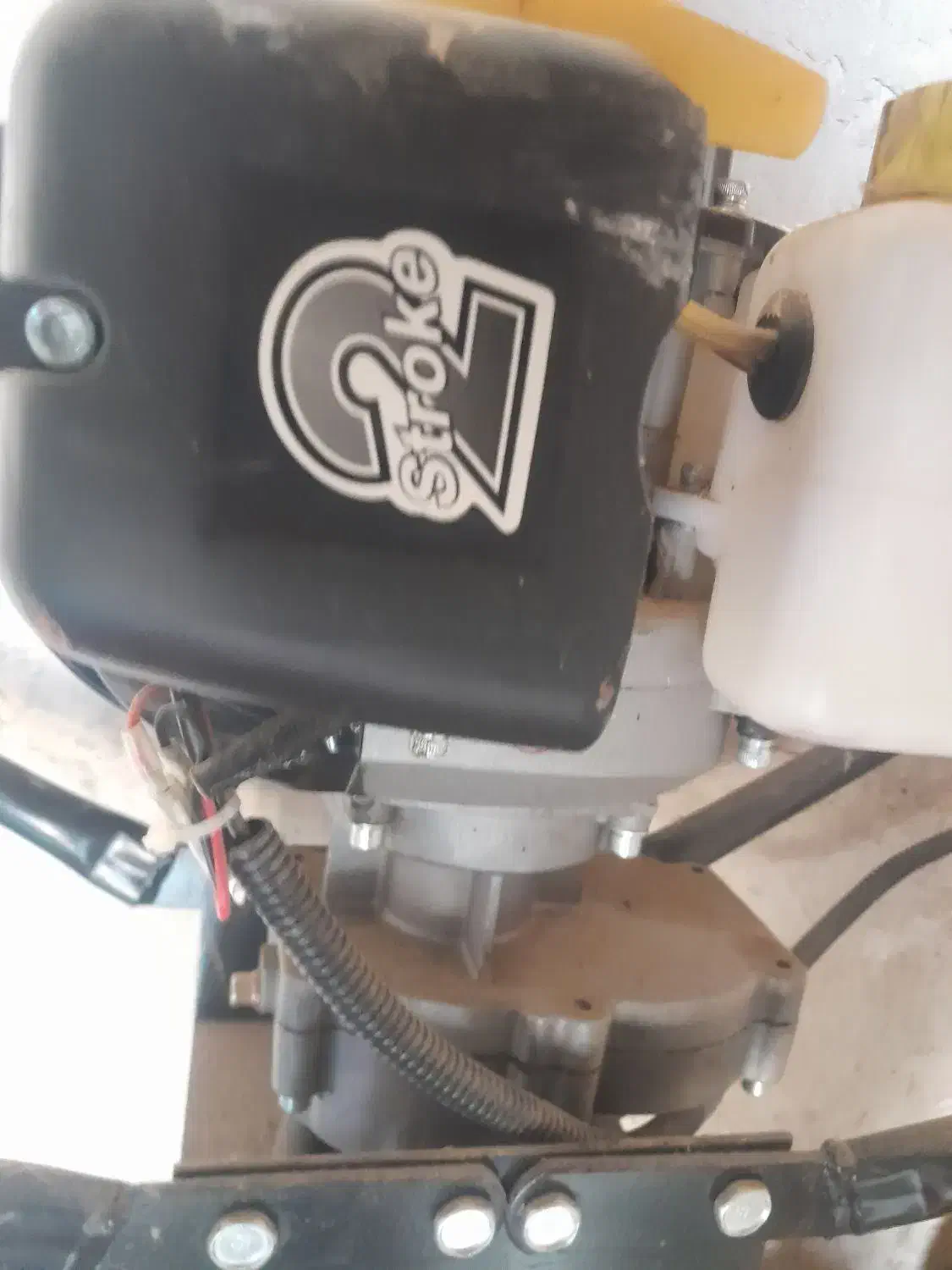 چاله زن|ابزارآلات|بوئین زهرا, |دیوار