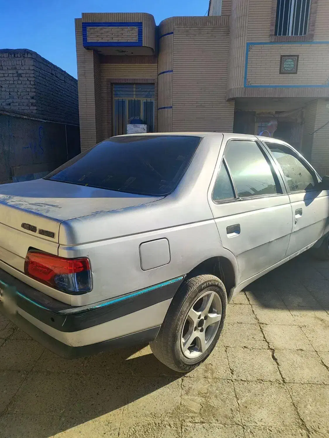 پژو ۸۷ تازه بهترین رنگ کردم تمیز|خودرو سواری و وانت|ایرانشهر, |دیوار