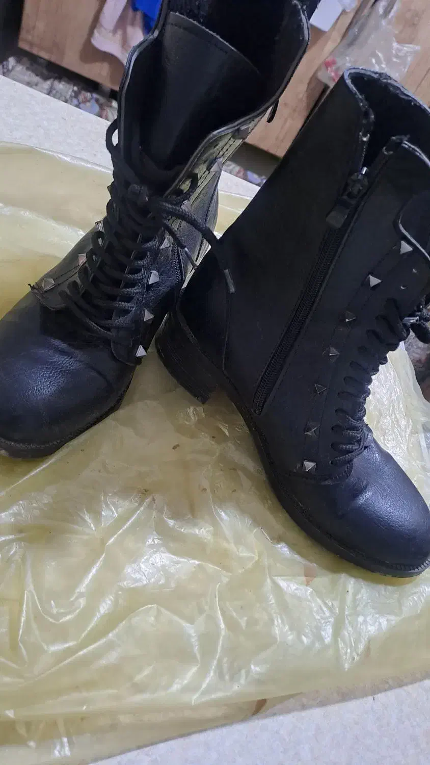 ست کیف و کفش چکمه ۸۰۰|کیف، کفش، کمربند|هشتگرد, شهرک مهستان ۱|دیوار