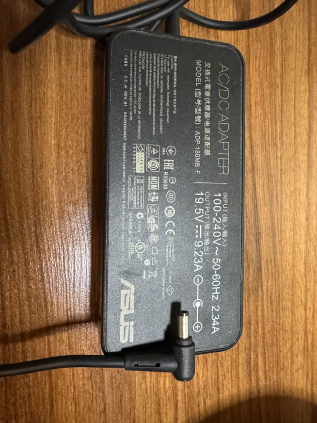 اداپتور ایسوس 19.5v 9.23a نو و اصلی|قطعات و لوازم جانبی رایانه|تهران, آجودانیه|دیوار