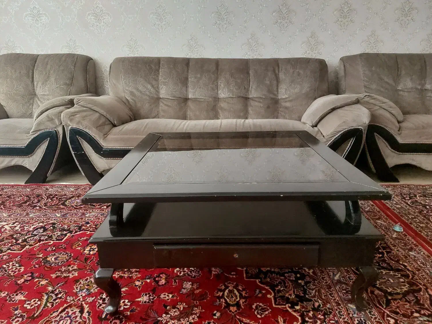 مبلمان راحتی 7نفره فروش فوری|مبلمان خانگی و میز عسلی|اردبیل, |دیوار