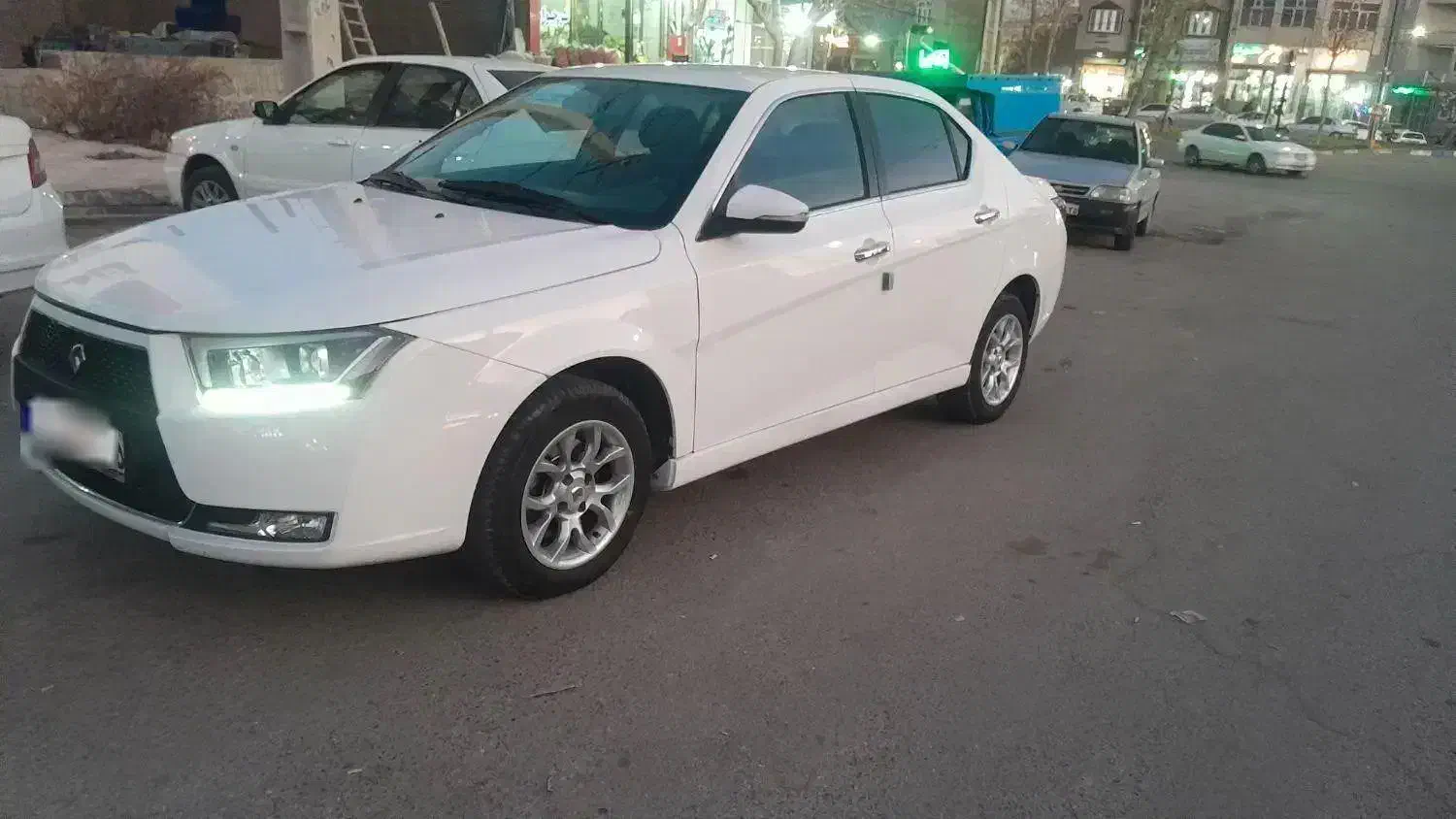 دنا‌پلاس‌‌مدل‌1402|خودرو سواری و وانت|باسمنج, |دیوار