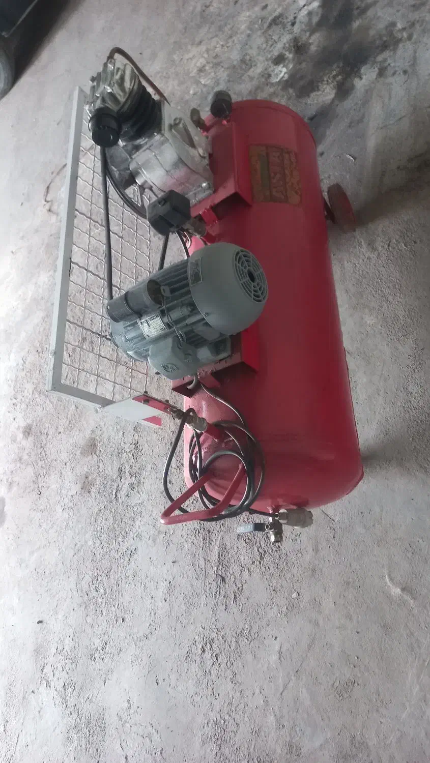 پمپ باد ۱۵۰ لیتری|ابزارآلات|رودهن, |دیوار