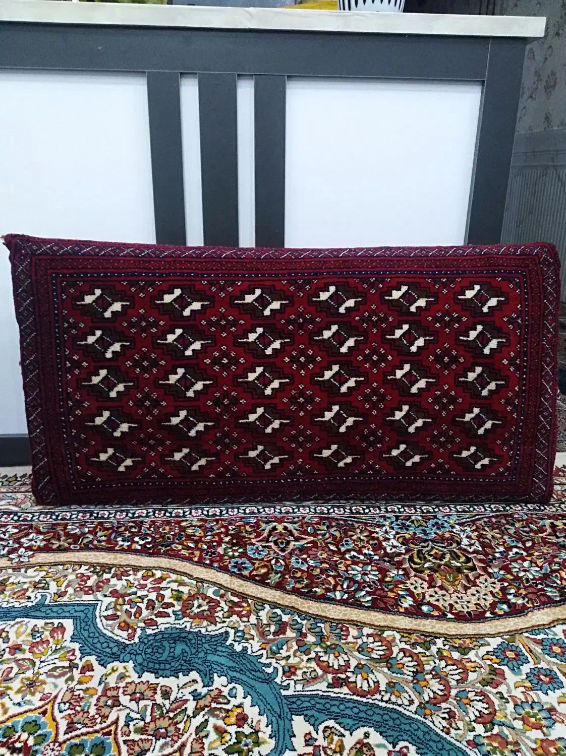پشتی دست بافت|پشتی|بیرجند, |دیوار