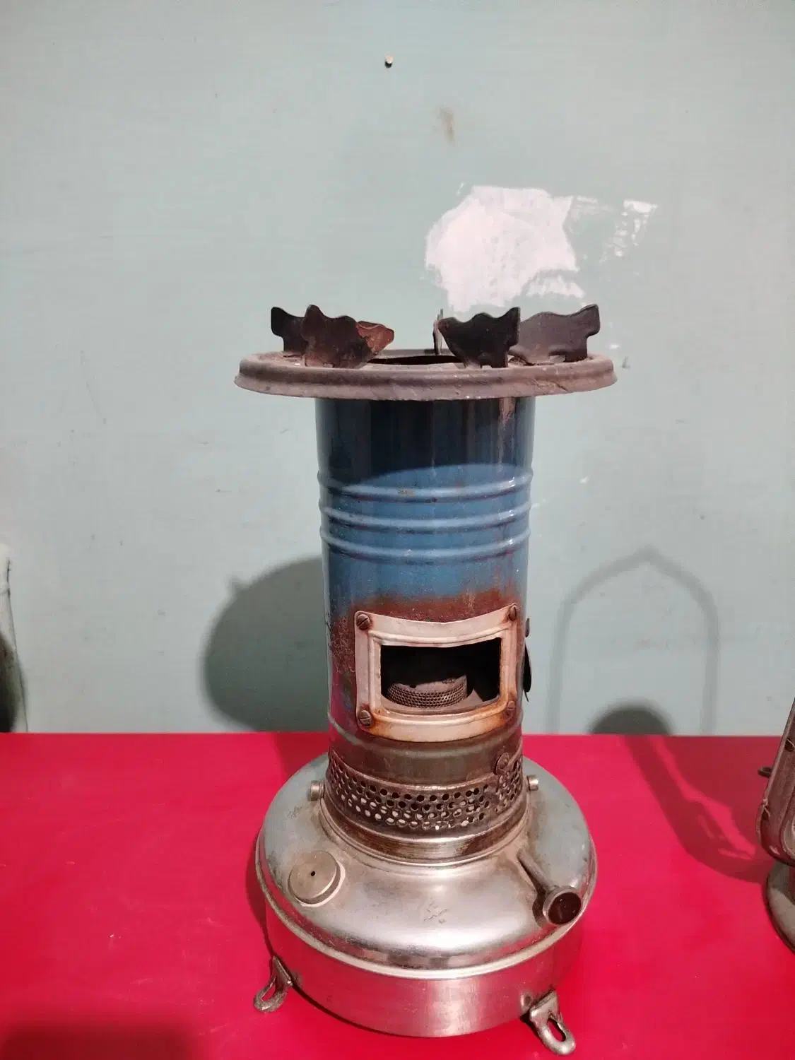 عتیقه جات،چراغ قدیمی|کلکسیون اشیاء عتیقه|نیشابور, مدرس|دیوار