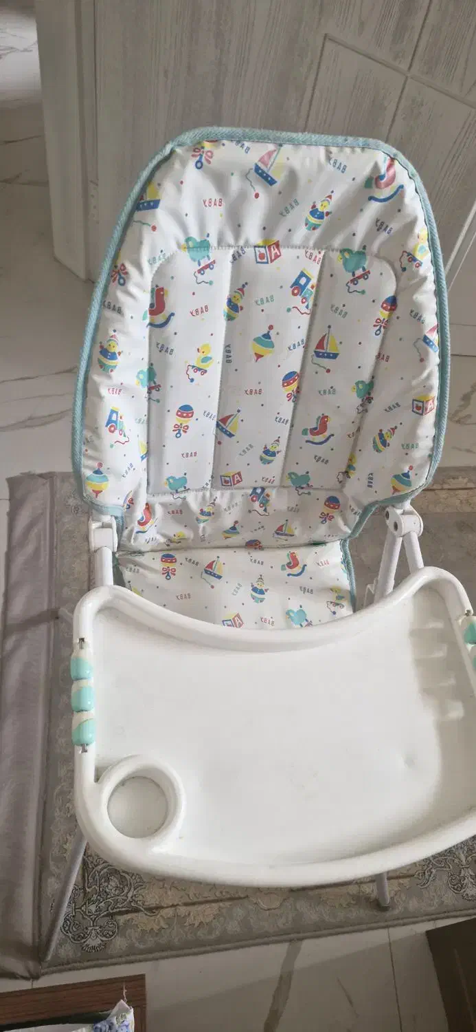 صندلی کودک در حد نو|تخت و صندلی بچه|اصفهان, مهرآباد|دیوار