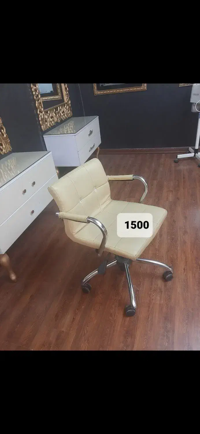 فروش کلیه لوازم آرایشگاه زنانه|آرایشگاه و سالنهای زیبایی|تهران, امیرآباد|دیوار