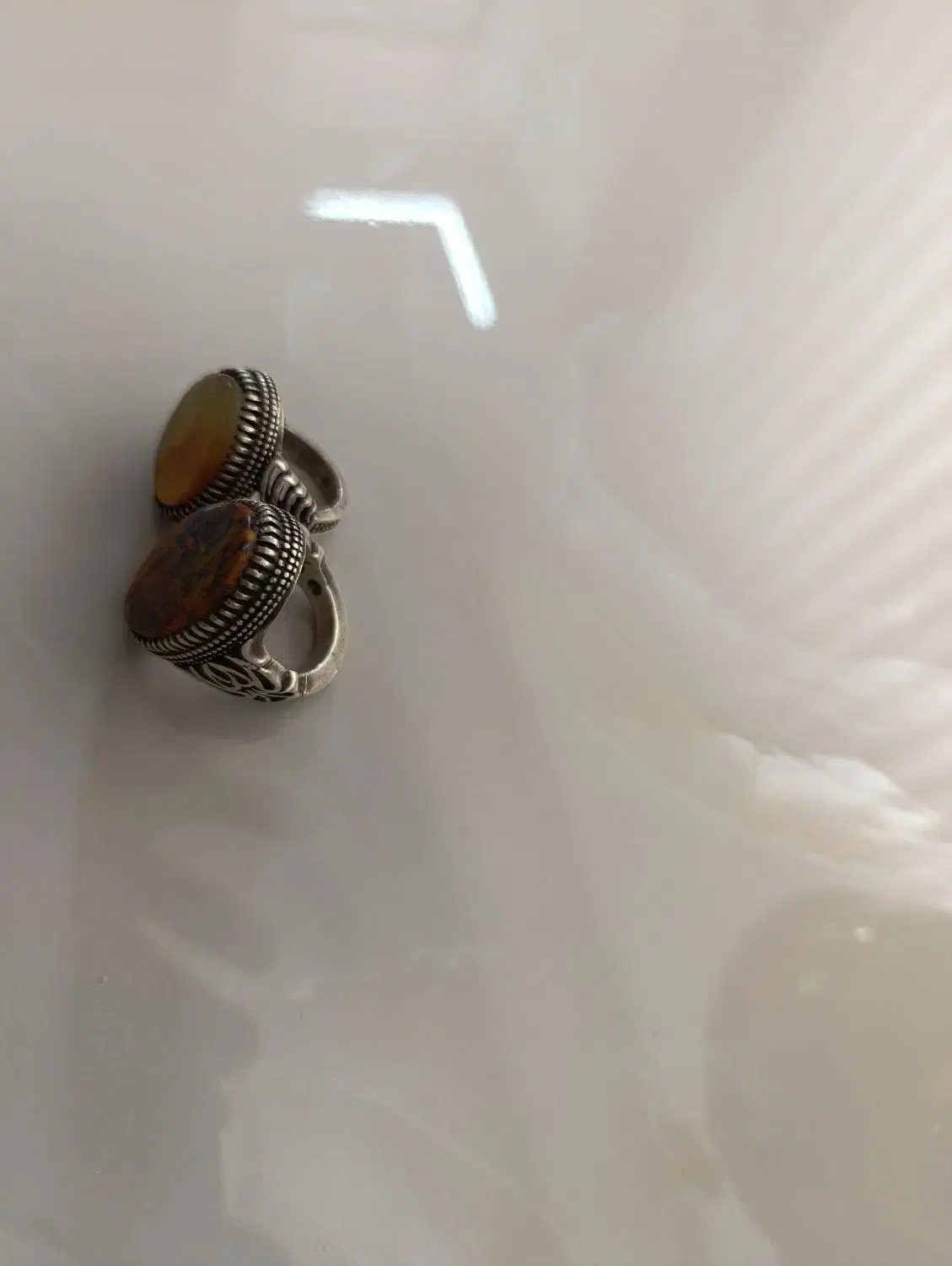 انگشتر کلکسیونی|زیورآلات و اکسسوری|شاهین‌شهر, گرگاب|دیوار