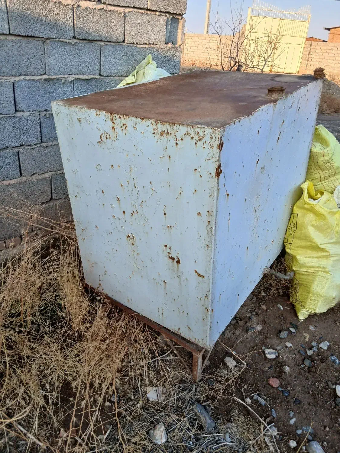 تانکر آهنی|مصالح و تجهیزات ساختمان|تبریز, |دیوار