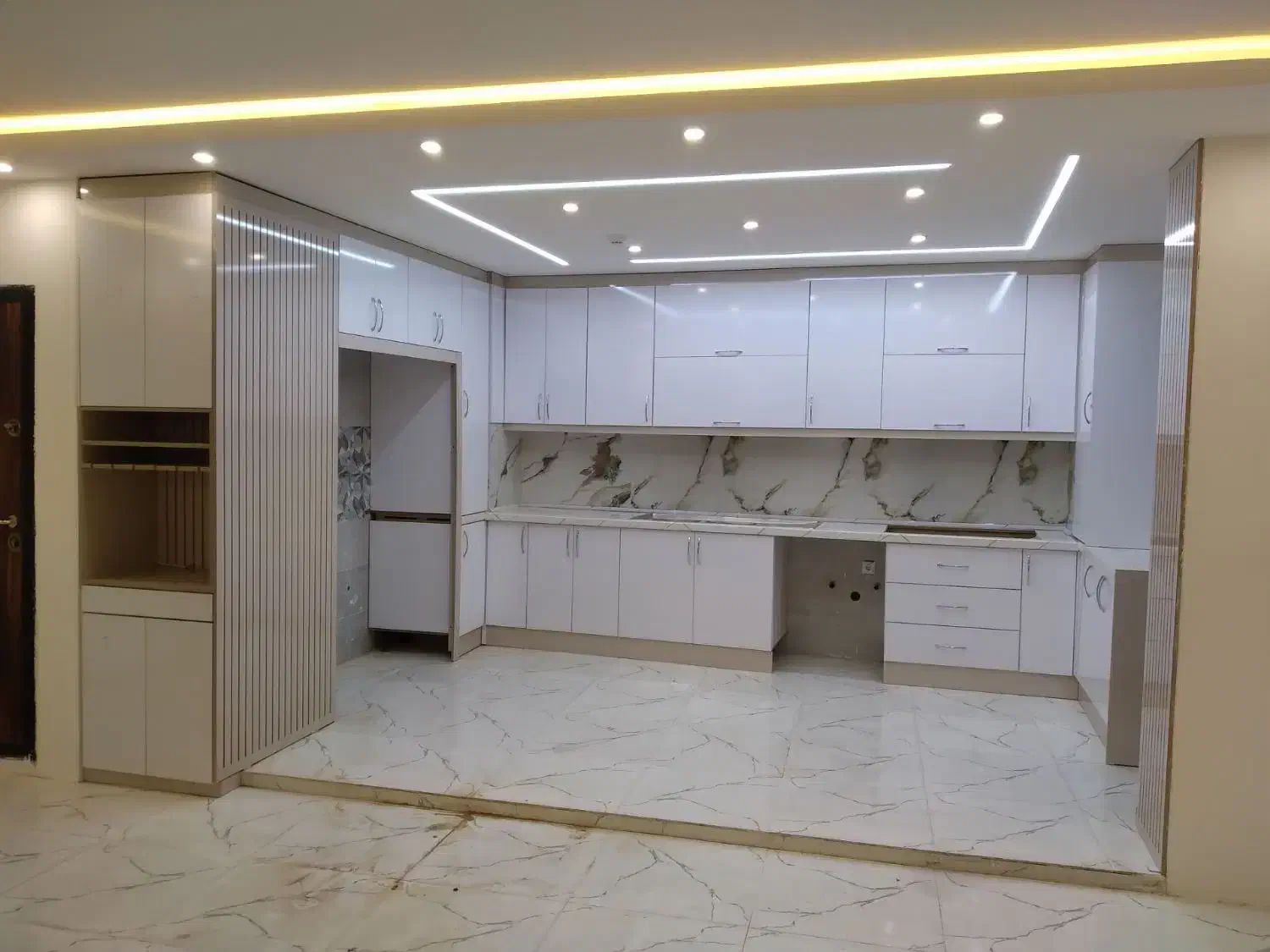 کمد|جاکفشی، کمد، دراور|اردبیل, |دیوار