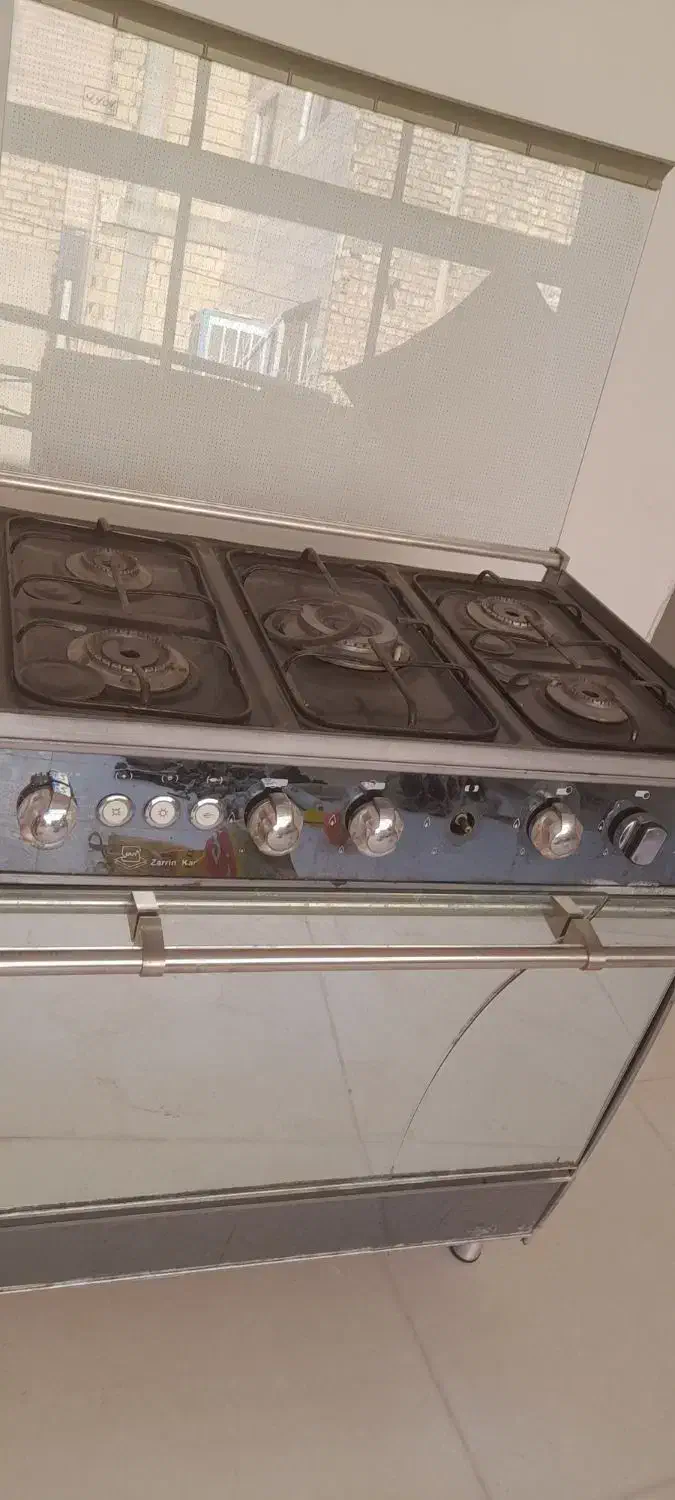 فروش فوری اجاق گاز ۵شعله طرح فر تمیز|اجاق گاز و لوازم برقی پختوپز|اصفهان, گرکان|دیوار