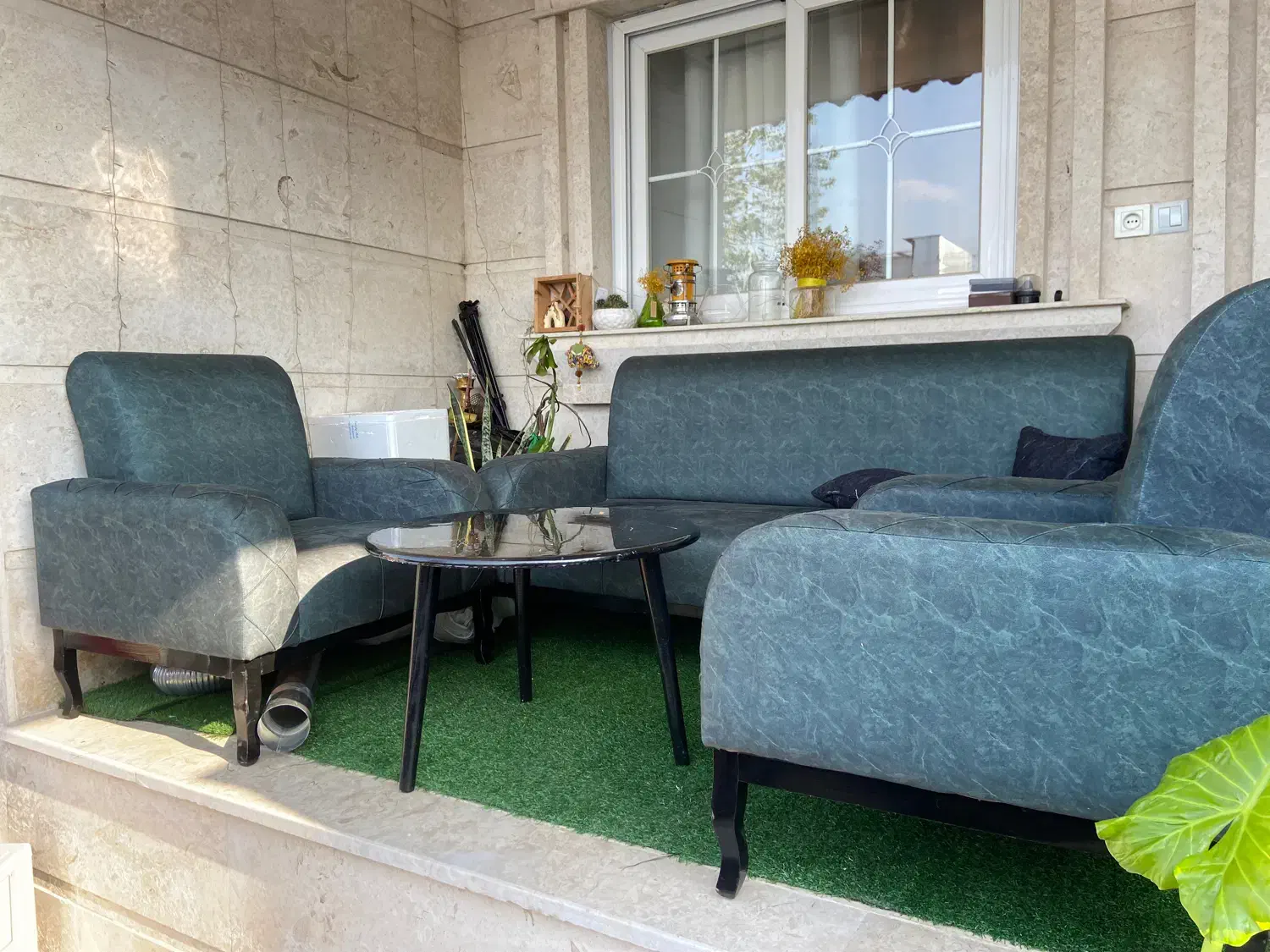 مبل ۵نفره کاملا نو همراه با جلو مبلی|مبلمان خانگی و میز عسلی|فومن, |دیوار