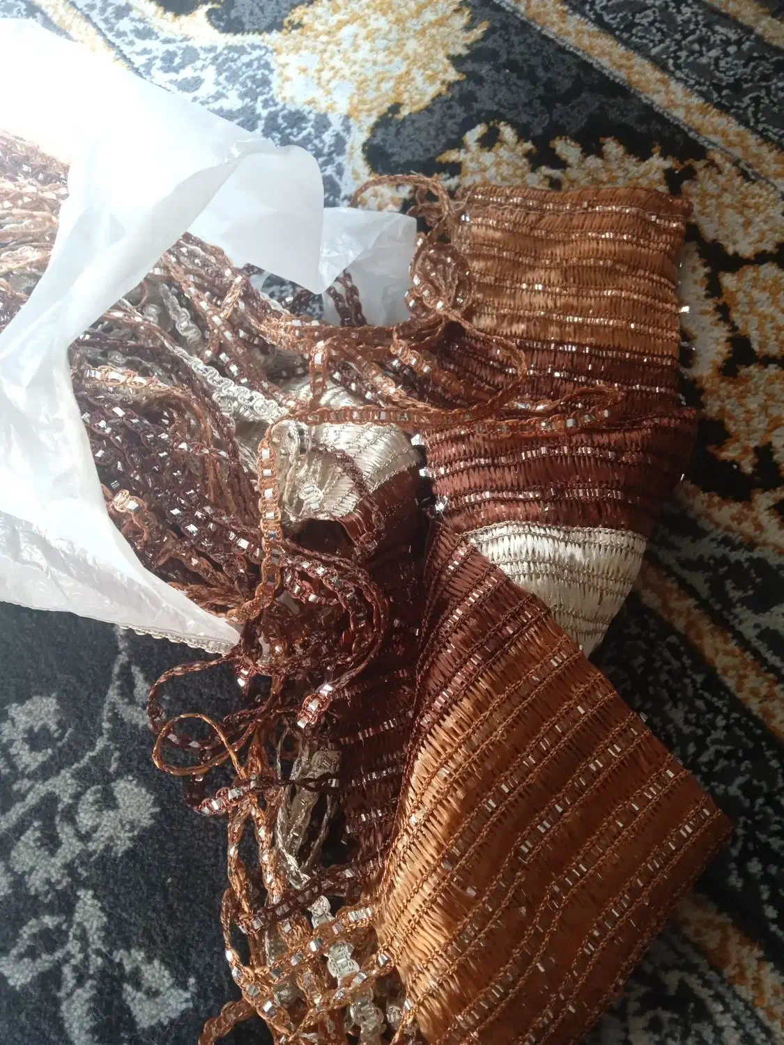 لباس|لباس|ملایر, |دیوار