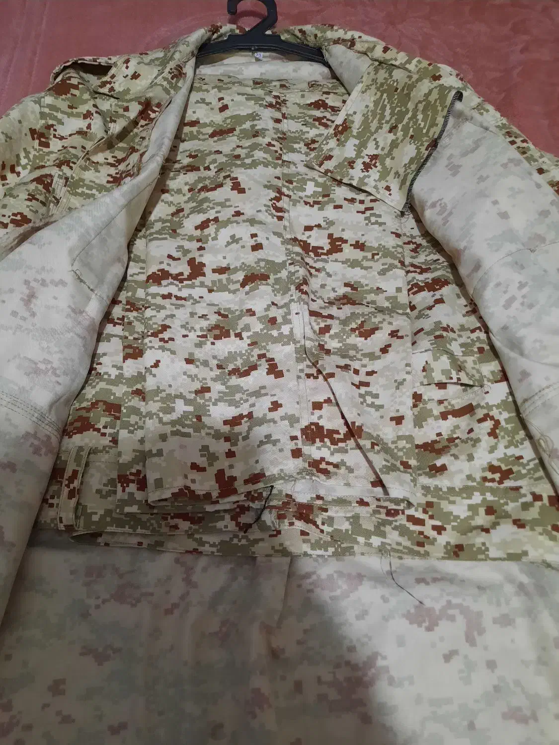 لباس بسیجی نظامی باکلاه|لباس|کوهسار (البرز), |دیوار