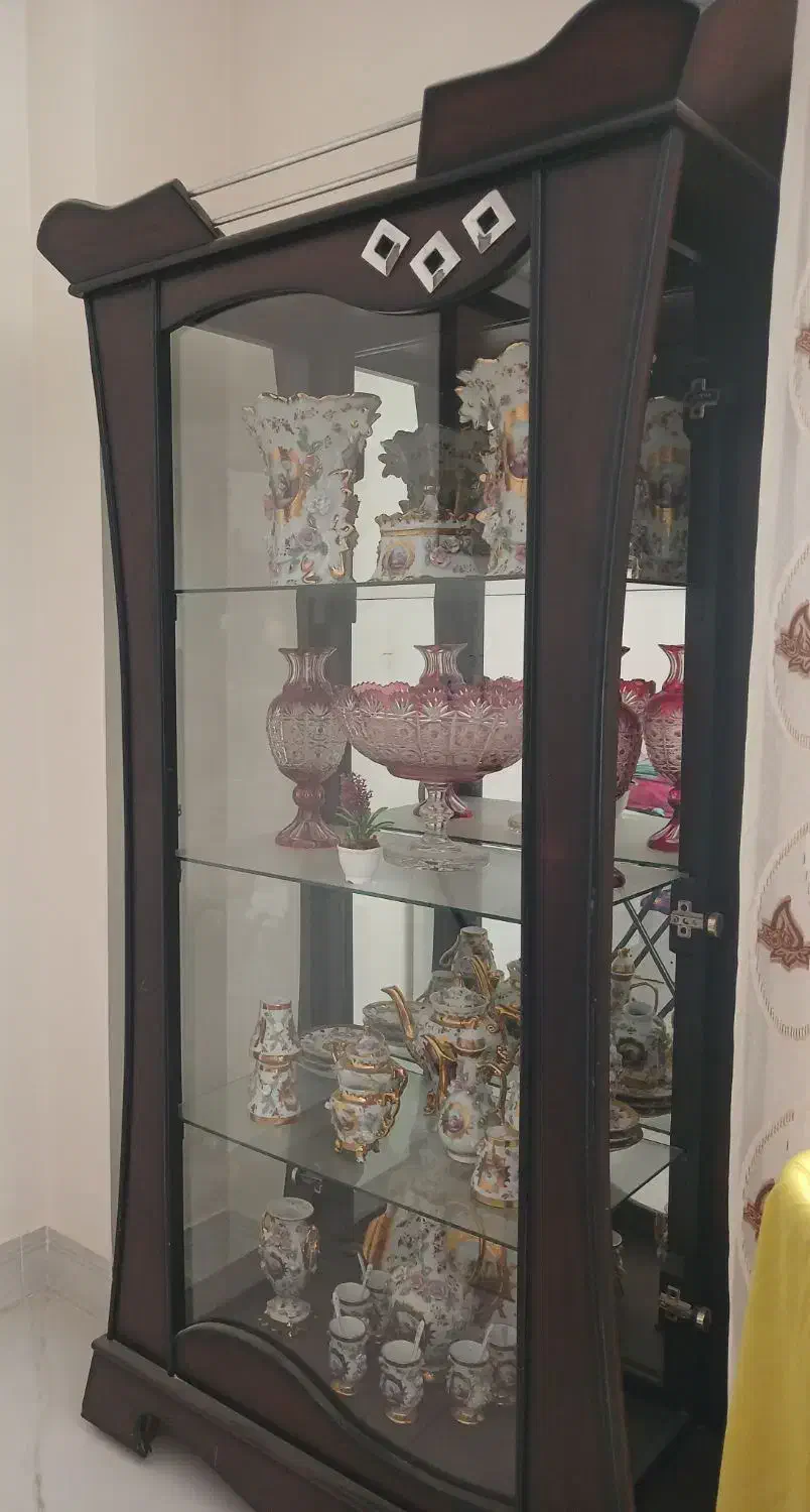 ویترین ۴ طبقه|بوفه، ویترین، کنسول|برخوار, |دیوار