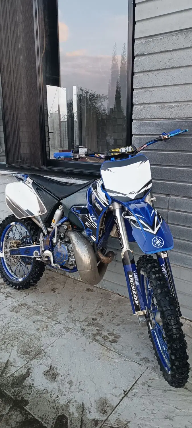 yz 125|موتورسیکلت|ساری, |دیوار