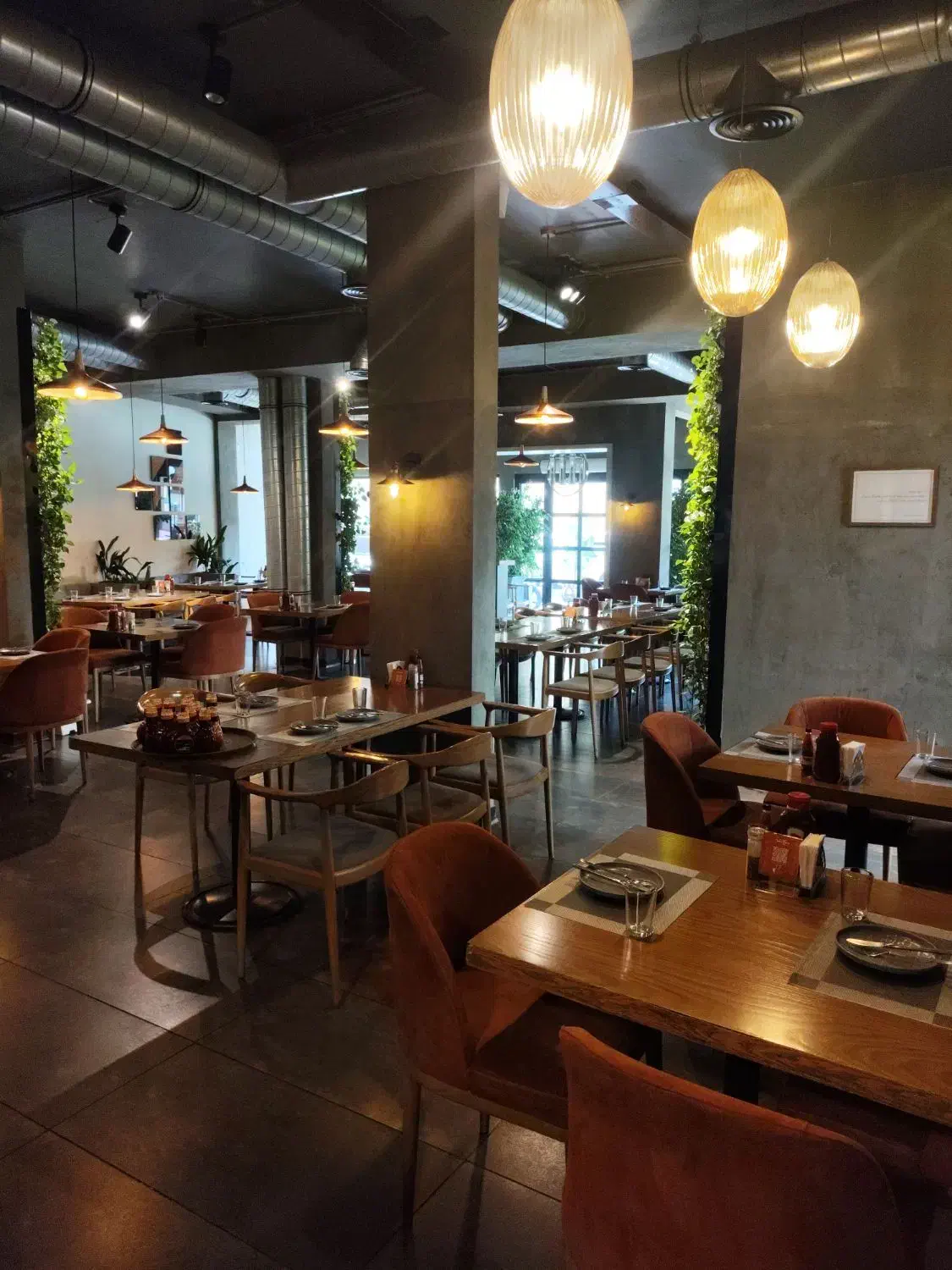 نیروی خدمات و نظافت چی|استخدام سرایداری و نظافت|اراک, |دیوار