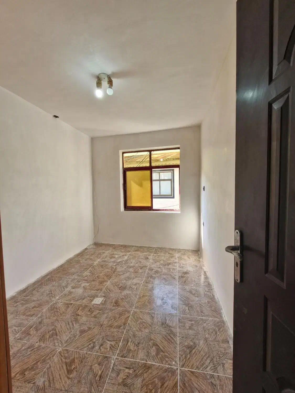 ویلایی یک خواب با پارکینگ|فروش خانه و ویلا|رشت, حمیدیان|دیوار