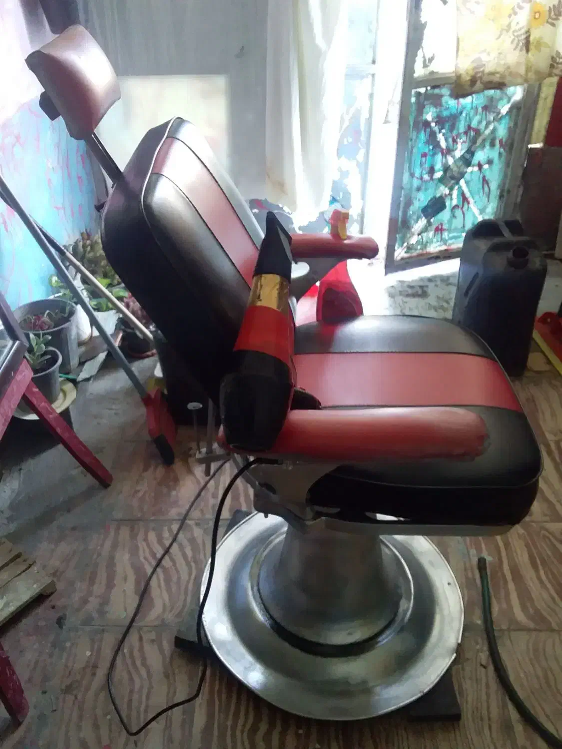 صندلی آرایشی طرح جکی تاشو قابل حمل|آرایشگاه و سالن‌های زیبایی|فسا, |دیوار