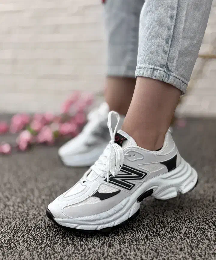 کتونی نیوبالانس و نایک فقط ۳۷۵ تومان|کیف، کفش، کمربند|نهاوند, |دیوار