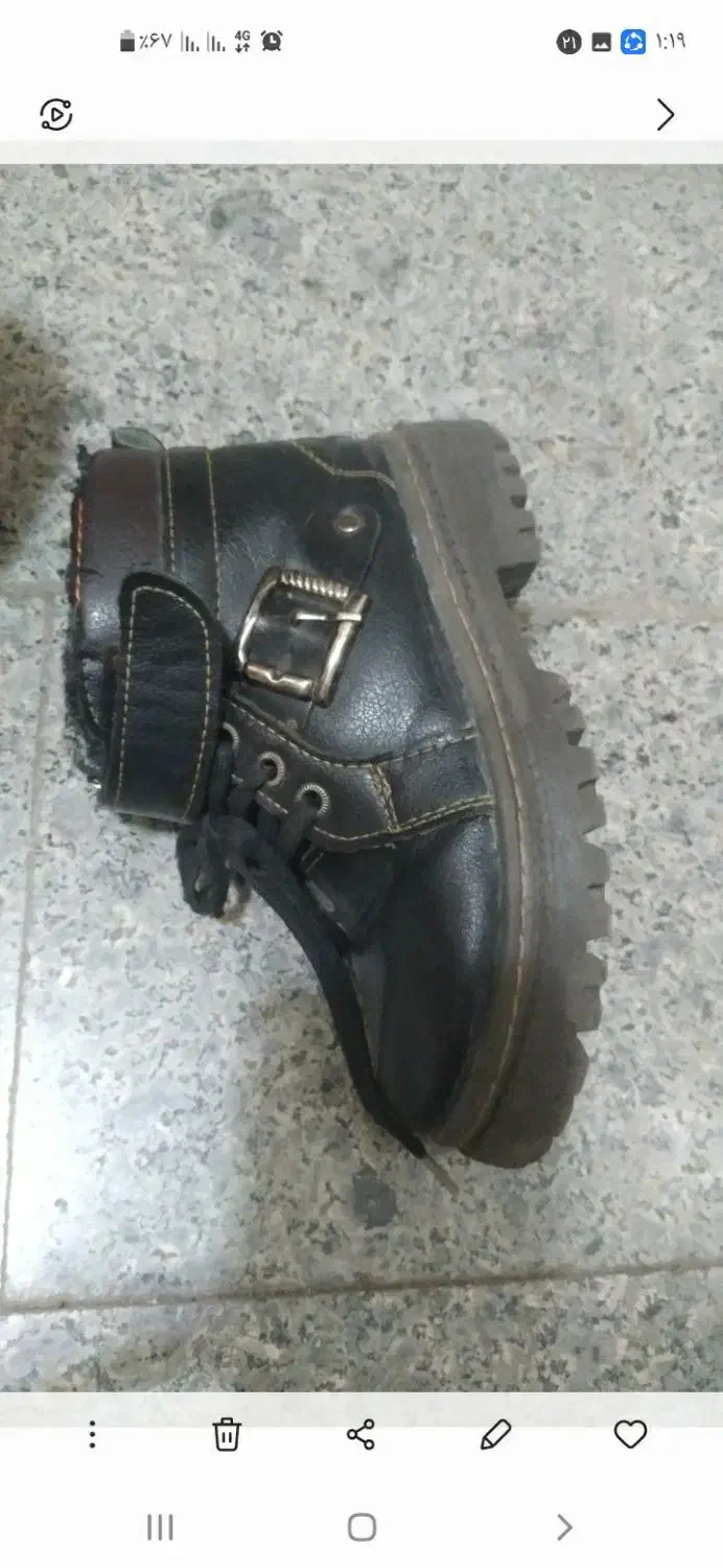 نیم پوت سایز۲۸در حد نو ۲۵۰هزارتومان|کیف، کفش، کمربند|خوی, |دیوار