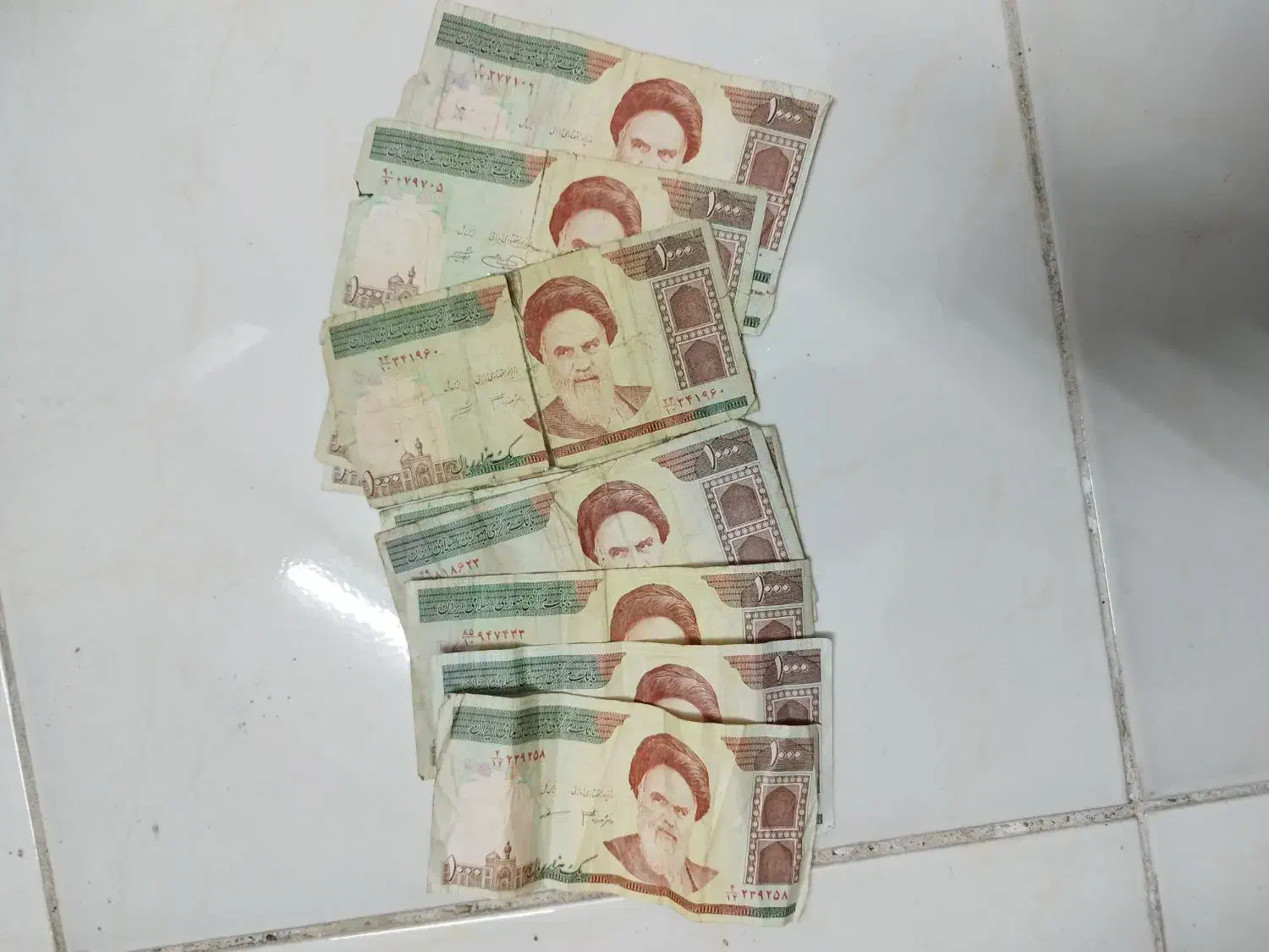 تعدادی پول و سکه قدیمی|کلکسیون سکه، تمبر، اسکناس|مشهد, شهرک لشکر (شهرک غرب)|دیوار