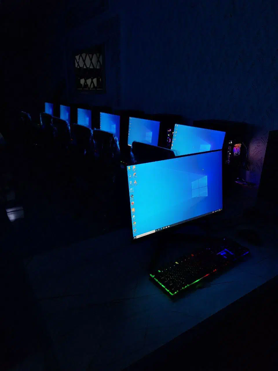 آموزش کامپیوترICDL.پایتون.هوش مصنوعی.طراحی سایت|خدمات آموزشی|تبریز, |دیوار