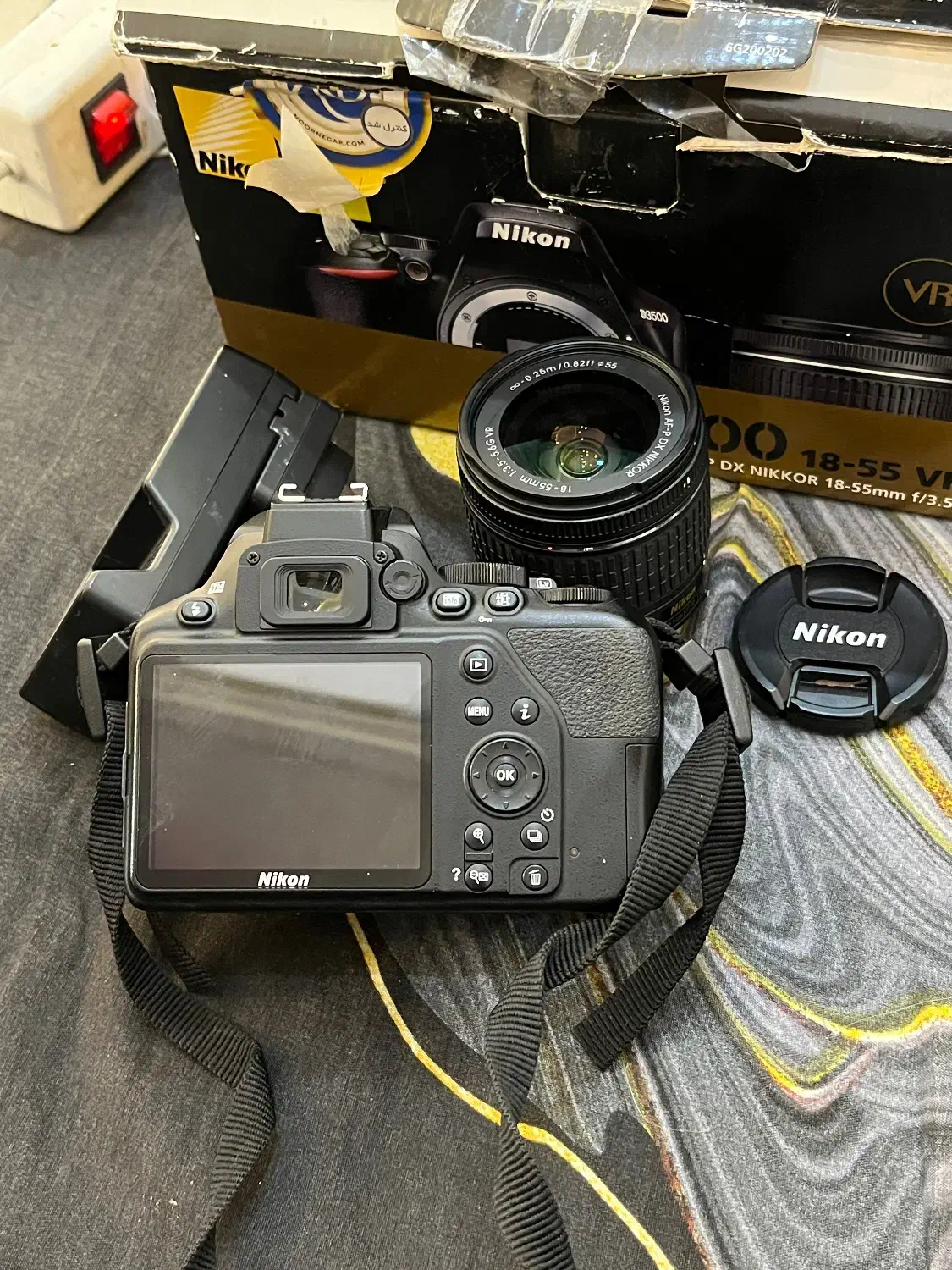 دوربین نیکون D3500 nikon لنز VR 18-55|دوربین عکاسی و فیلم‌برداری|نسیم‌شهر, |دیوار