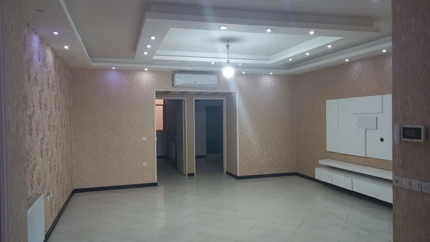 اجاره واحد ۱۱۰ متری صالحیه|اجارهٔ آپارتمان|بهارستان, |دیوار