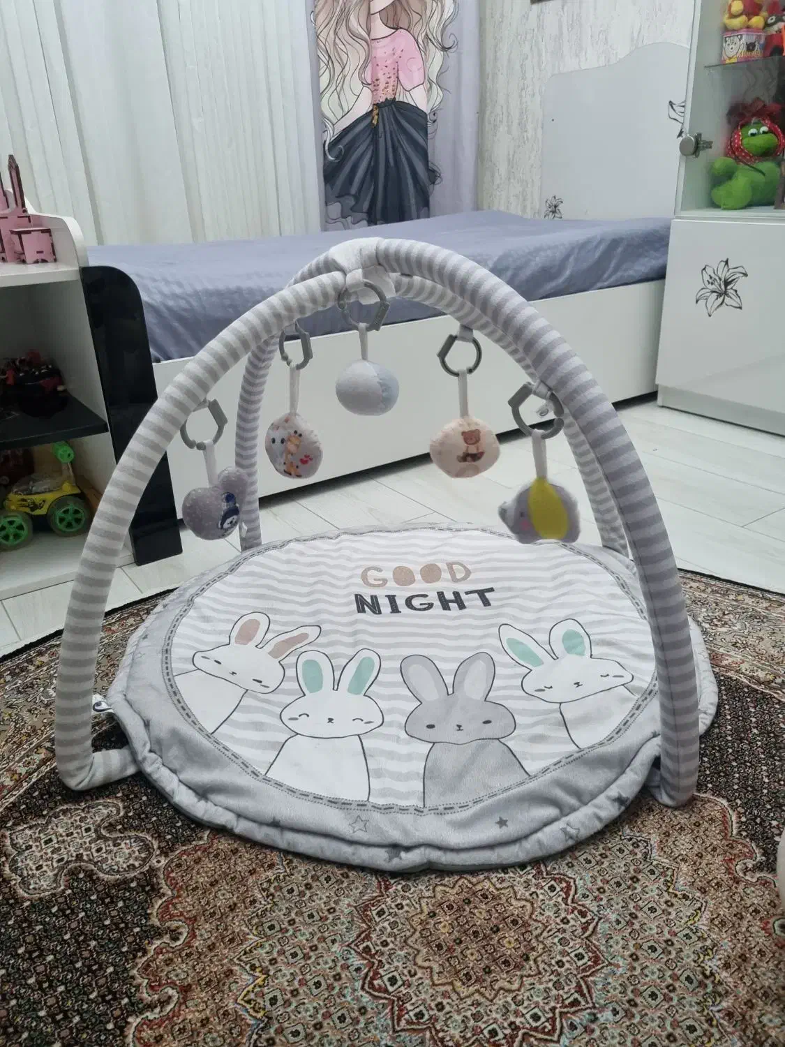 صندلی کمکی|تخت و صندلی بچه|تبریز, |دیوار