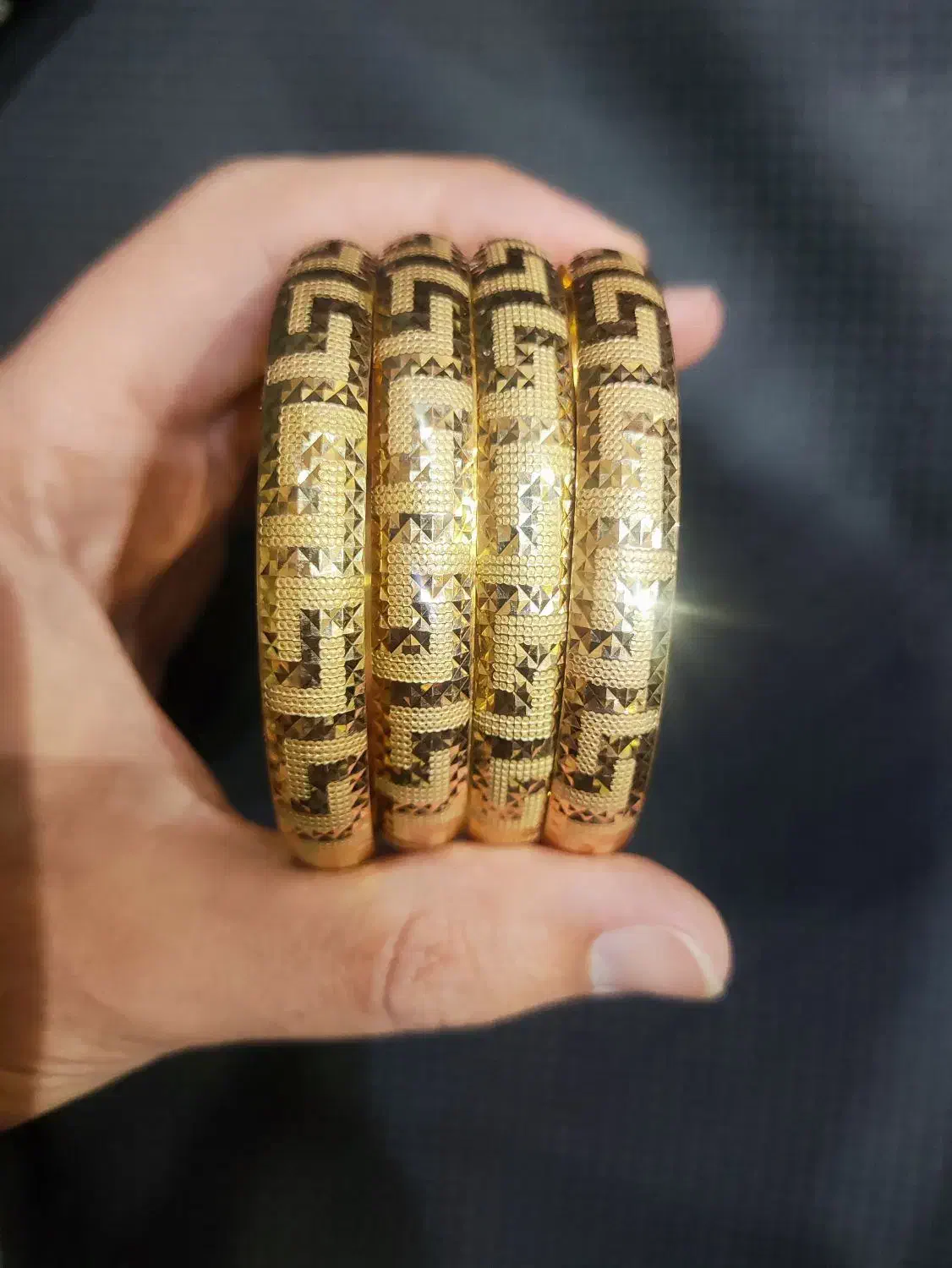 طلا فقط 150 بالای تابلو با فاکتور رسمی|جواهرات|قدس, شهرقدس|دیوار