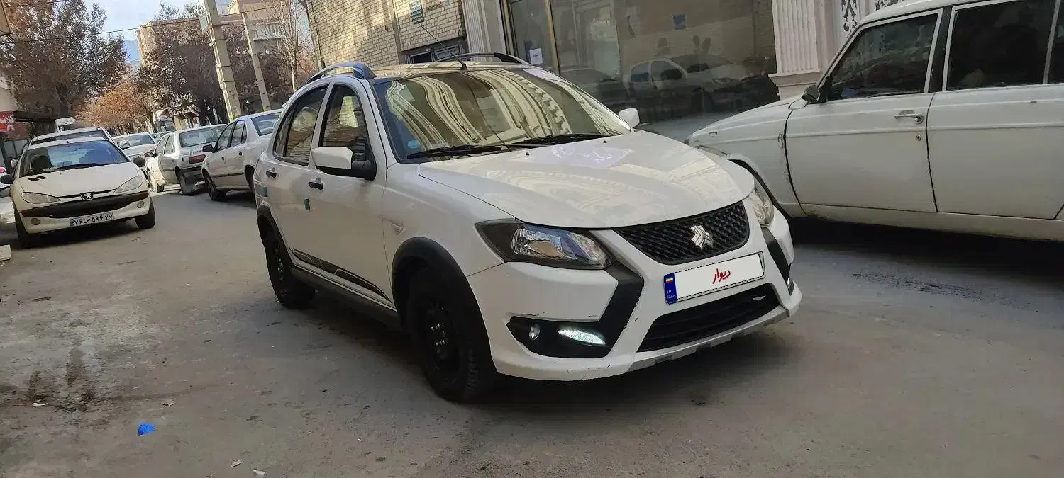 کوییک rسقف مشکی|خودرو سواری و وانت|ارومیه, |دیوار